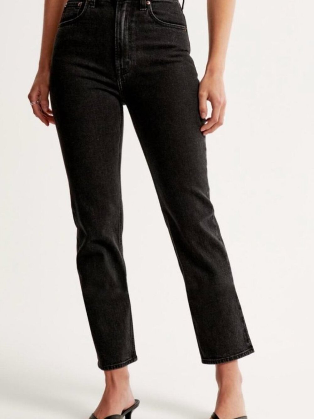 Avercrombie & Fitch The Ankle Straight High Rise Jean